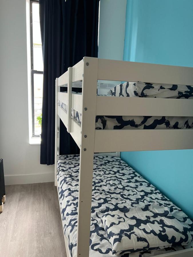 ניו יורק East Harlem Hostel מראה חיצוני תמונה