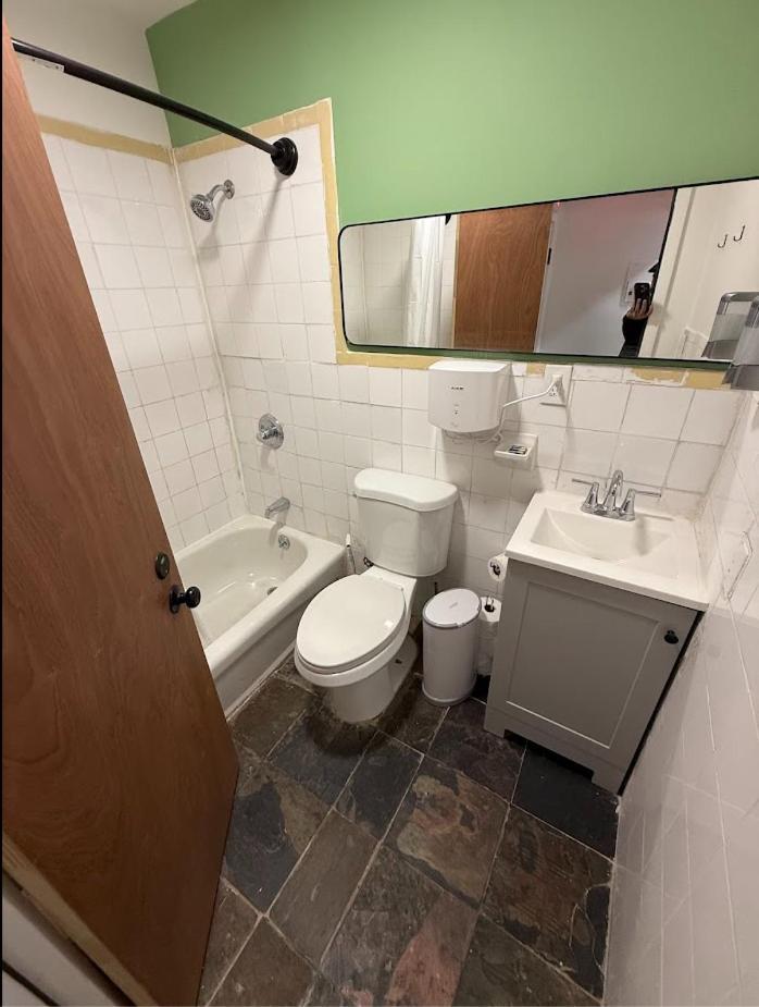ניו יורק East Harlem Hostel מראה חיצוני תמונה